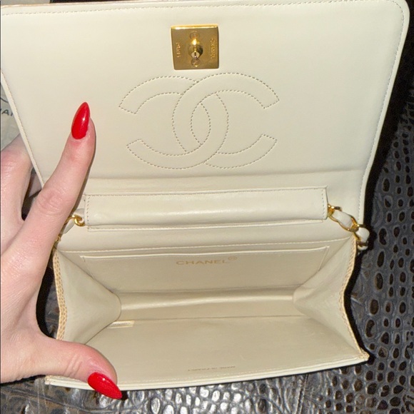 Chanel 1986 WOC Classic Flap and Clutch Khaki Faux Lizard Skin Bag - Picture 11 of 17